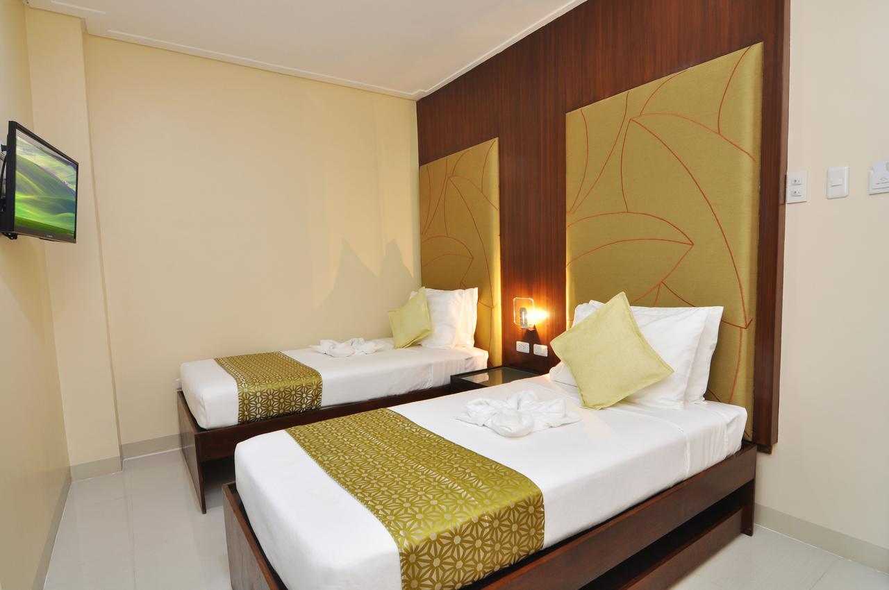 717 Cesar Place Hotel Tagbilaran Eksteriør billede