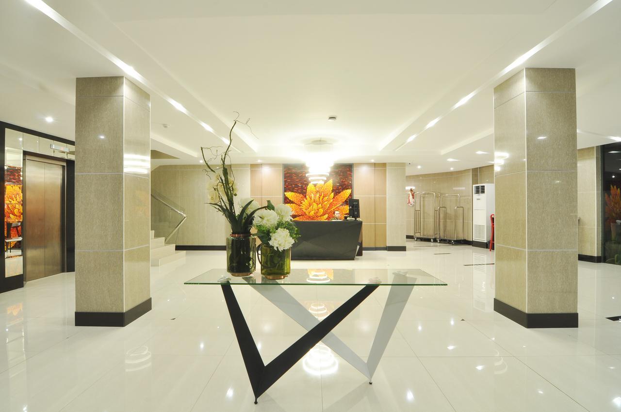 717 Cesar Place Hotel Tagbilaran Eksteriør billede
