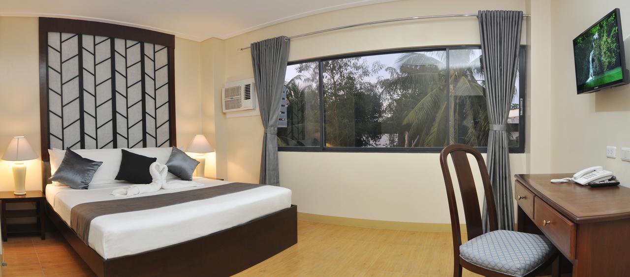 717 Cesar Place Hotel Tagbilaran Eksteriør billede